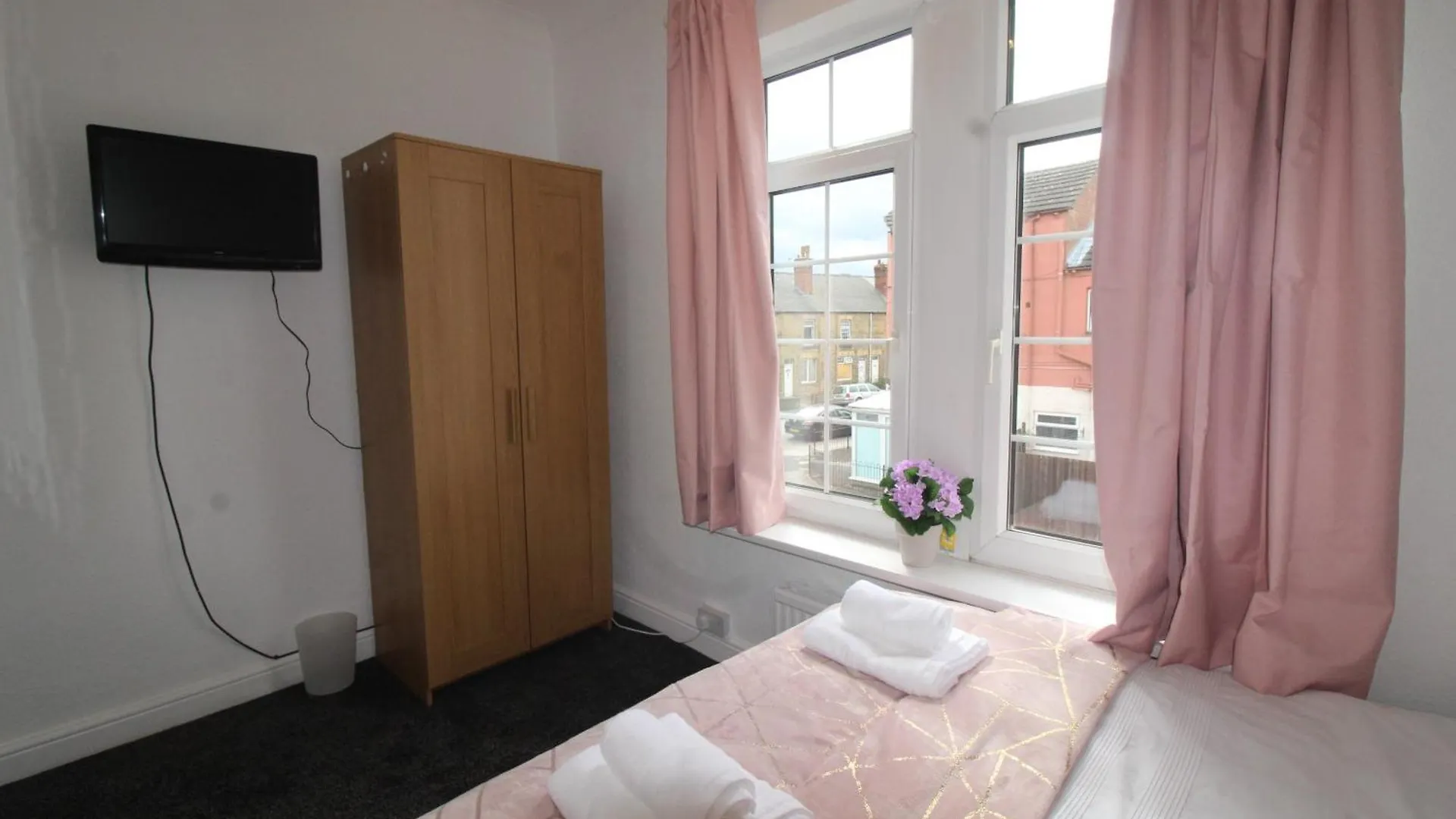 High Street House Thurnscoe By Smart Corporate Stays Barnsley 0*,  Velká Británie